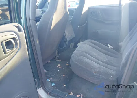 2000 Dodge Dakota Slt/Sport z USA, uszkodzony, nr VIN 1B7GL2AXXYS728955